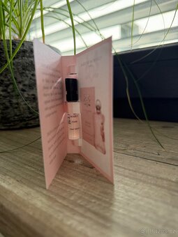 Vzorky Parfums De Marly - Oriana/Delina Exclusif/La Rosée - 8