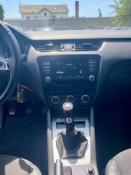 Škoda Octavia, 2.0 TDI, 110 kW, Elegance - 8