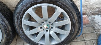 Alfa Romeo 166 - 8