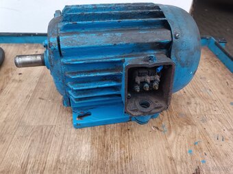 Elektromotor 3 fázový 1,5kw 1500ot - 8