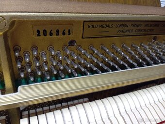 WEINBACH mod.104-Dovoz i na Štědrý den 24.12. - 8