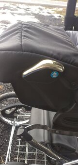 Houpací kočár Jasmine Camino Classic 03 - 8