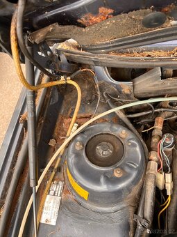 Bmw e28 535i - 8