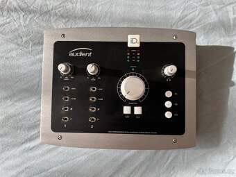 Audient iD22 USB Audio Interface - Velmi dobry stav - 8