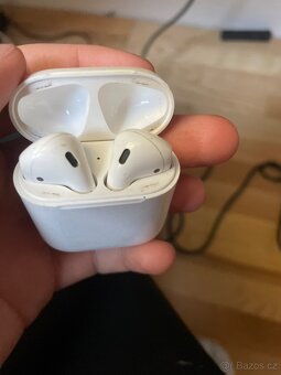 iPhone na náhradní díly - 8