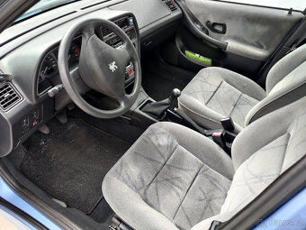 Peugeot 306 1.4 Hatchback (2000) - 8