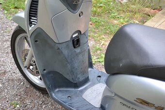 Honda SH150i - 8