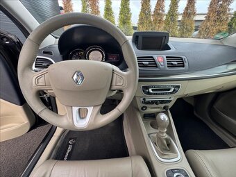 Renault Mégane 1,4 (2010) - 8