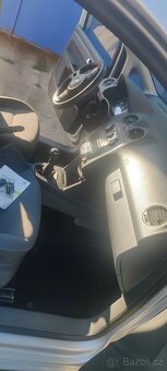 VOLKSWAGEN CADDY 1.2 tsi 77kw rok 2011 - 8