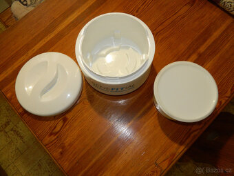 FRITÉZA NA SMAŽENÍ HRANOLKŮ A JOGURTOVAČ - 8