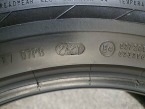 2x -- 235/55 R19 Letní pneu Continental ContiSportContact 5 - 8