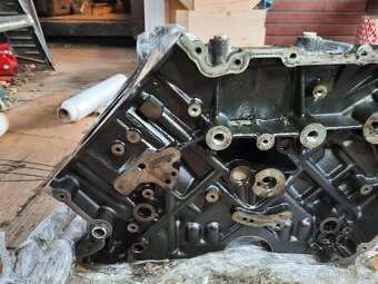Blok motoru Audi Q7 - 4.2 TDI - BTR - 8