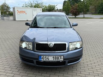 Škoda Superb, 1.8i, 110kw Původ ČR Nová STK - 8