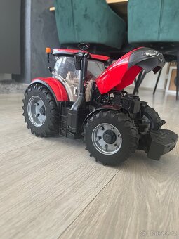 Traktor Bruder - 8