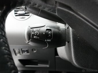 Peugeot 308 1.6 HDi , 82 kW nafta, 2012 - 8