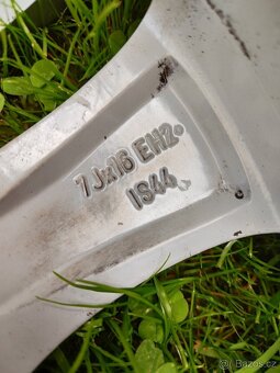 Alu kola originál BMW r16 5x120 řada 1 1er e81 e82 e81 e88 - 8
