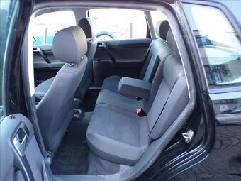 Volkswagen Polo 1,2 i TAŽNÉ-HNED ODJÍŽDÍTE - 8