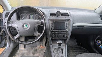Škoda Octavia - 8