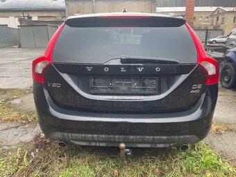 Prodám Volvo V60 D5, 2.4   4x4 - 8