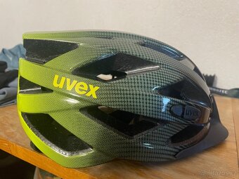 Cyklistická přilba UVEX - 8