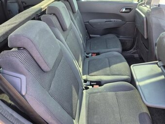 Prodám Peugeot 5008 1.6i 115KW - 7MÍST - 8