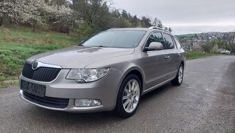 Škoda superb combi 2.0 tdi 125kw Elegance výbava - 8