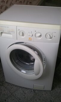 Pračka Zanussi-Aquacycle FA 1032 - 8