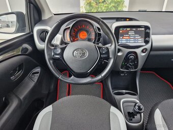 Toyota Aygo 5 dv. AUTOMAT KAMERA 1. majitel STK - 8