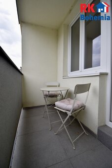 Pronájem bytu 2+1 s dvěmi lodžiemi - 59 m² - Praha Vršovice - 8