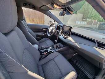 Toyota Corolla - hatchback - 8