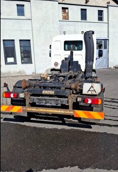 DAF LF - 8
