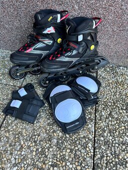 Kolečkové brusle WORKER Umox - 8