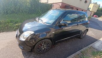 Suzuki Swift 1.3 - 8