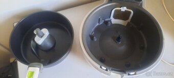 Horkovzdušná fritéza Tefal na lžičku oleje - 8