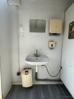Sanitární / WC kontejner / 3m délky - 8