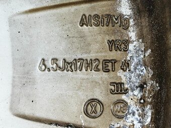Original ALU kola Škoda 17" 6,5J ET41 + 215/55/R17 - 8