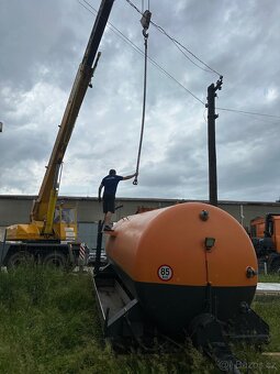 Cisterna (fekál) z vozu Tatra - 8