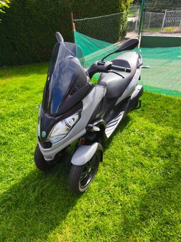 Piaggio MP3 300 LT Sport HPE (2020) TOP stav, po servisu - 8