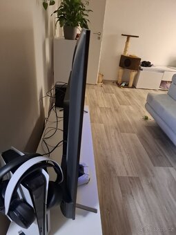 TCL Televize 55" 4K HDR 10+ - 8