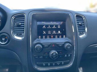 2018 Dodge Durango SXT - 8