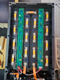 LiFePO4 16kwh  51,2v BOX Nové - 8