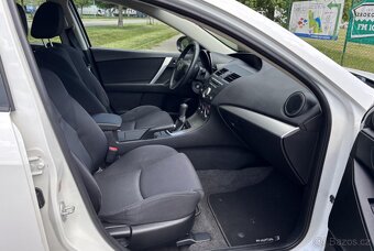 MAZDA 3 1.6 77 KW MIRAI - R.V. 2010 - BENZÍN - 8