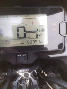 Honda NC 750 dtc X - 8