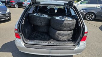 Mercedes-Benz E220 CDi Avantgarde - 8