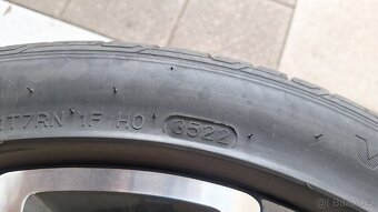 Alu kola Hyundai 17" 4x100 letní pneu 215/45 R17 5-6mm i20 - 8