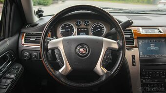 Cadillac Escalade, ESV Platinum 6,2/301kW ČR - 8