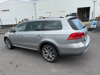 Volkswagen Passat b7 ALLRRACK 2.0 TDI 130 KW DSG - 8