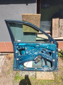 Skoda Octavia Liftback boční dveře - 8