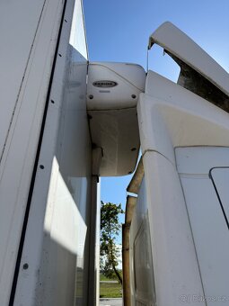 Renault Midlum 270.18.DP4X2 - 8