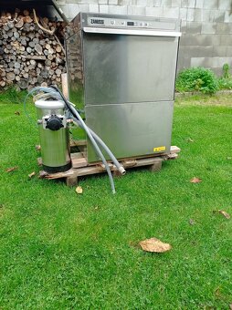 Myčka gastro Zanussi - 8